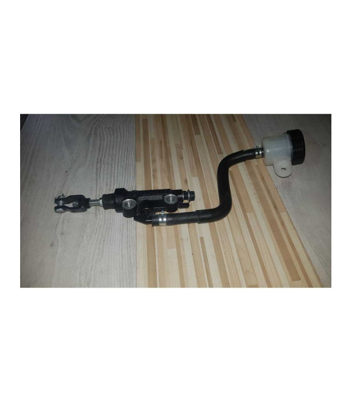 Pompa Frana Spate Yamaha XJ 6 N ABS 2009