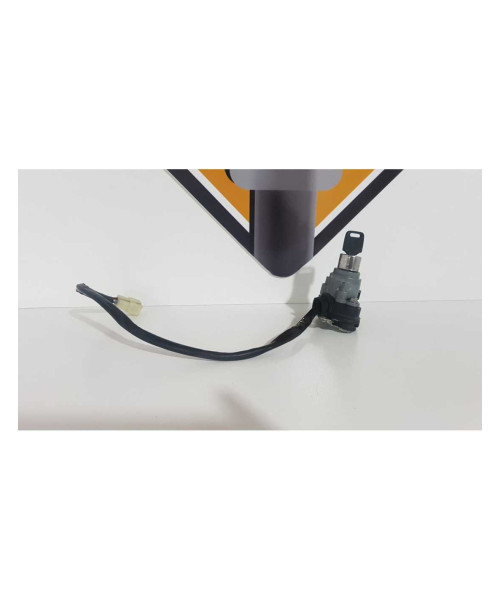 Contact Si Cheie Honda Shadow VT 1100 C2 SC 43 E 2004