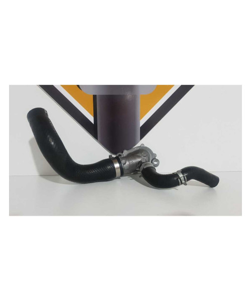 Capac Apa Motor Si Conducte Apa Yamaha MT 09 ABS RN 29 2014