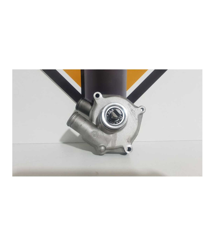 Pompa Apa Yamaha XJ 6N ABS 2009