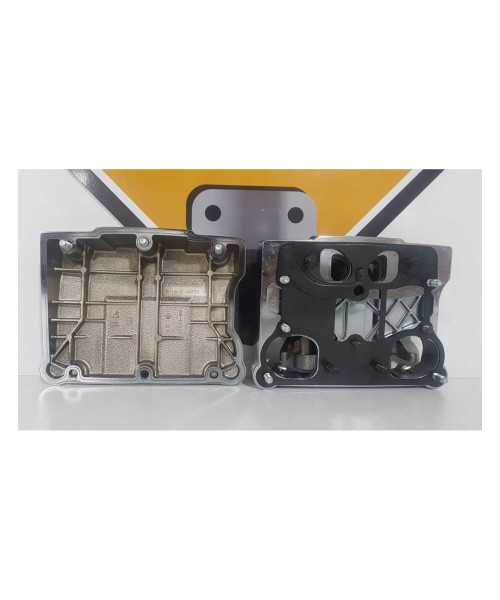 Capac Chiulasa Fata Cu Tacheti Harley Davidson Fat Boy FLSTF 2003