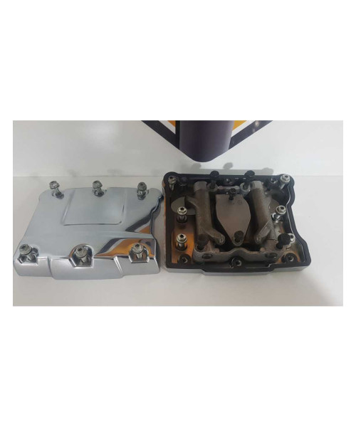 Capac Chiulasa Spate Cu Tacheti Harley Davidson Fat Boy FLSTF 2003
