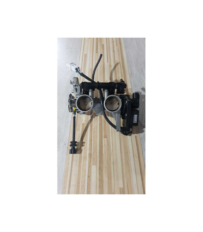 Rampa Injectie Kawasaki Ninja ZX 250 R 2010