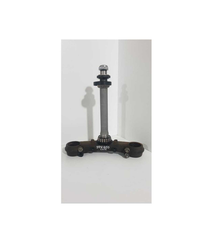 Jug Inferior Suzuki Gladius SFV 650 2011