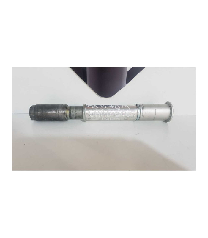 Ax Roata Fata Suzuki GSXR 600 SRAD 2000