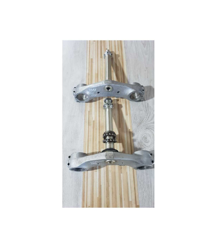 Jug Inferior Suzuki GSXR 600 SRAD 2000