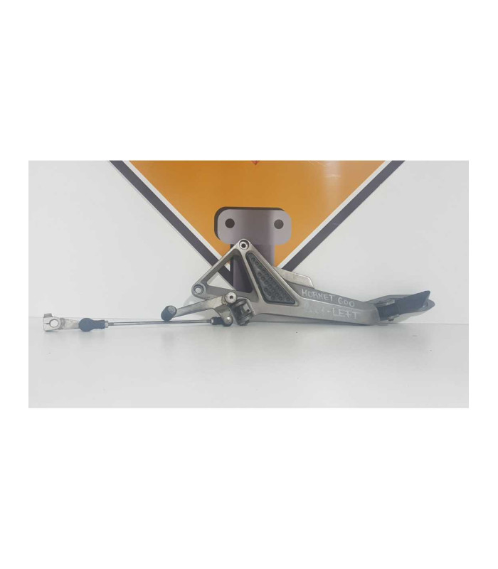 Suport Scarite Stanga Cu Pedala Si Tija Schimbator Honda CB 600F Hornet PC 34 2001