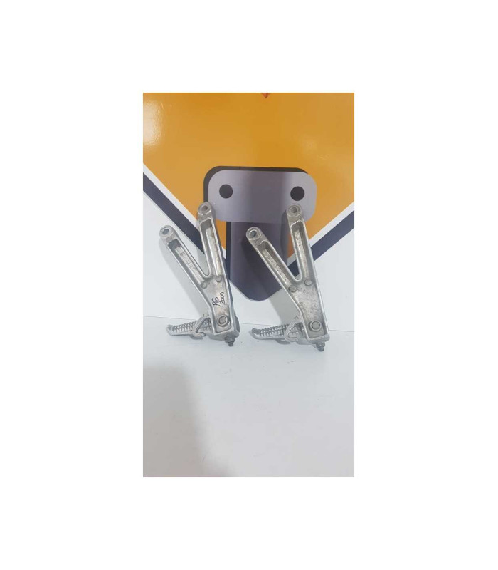 Ansamblu Scarita Stanga Pasager Yamaha YZF 600 R6 5EB 2000