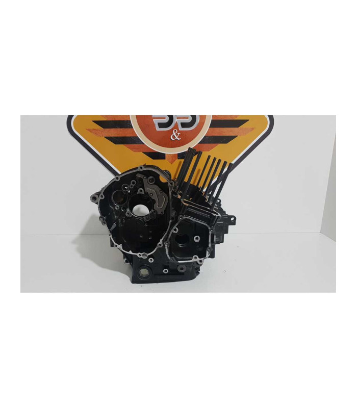 Cartere Motor Yamaha YZF R1 RN 22 BIG BANG 2010