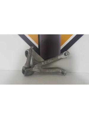 Ansamblu Scarita Stanga Pasager Suzuki GSXR 600 K2 2002 2