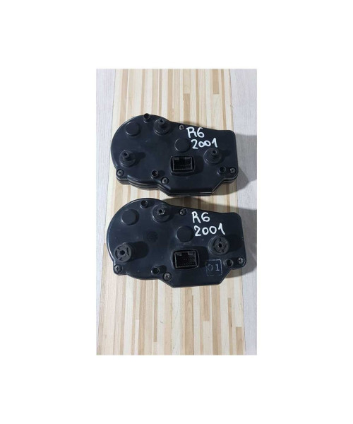 Bord Yamaha YZF 600 R6 2001