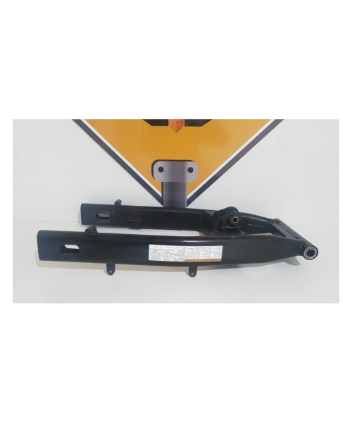 Bascula Suzuki Gladius SFV 650 - 2011