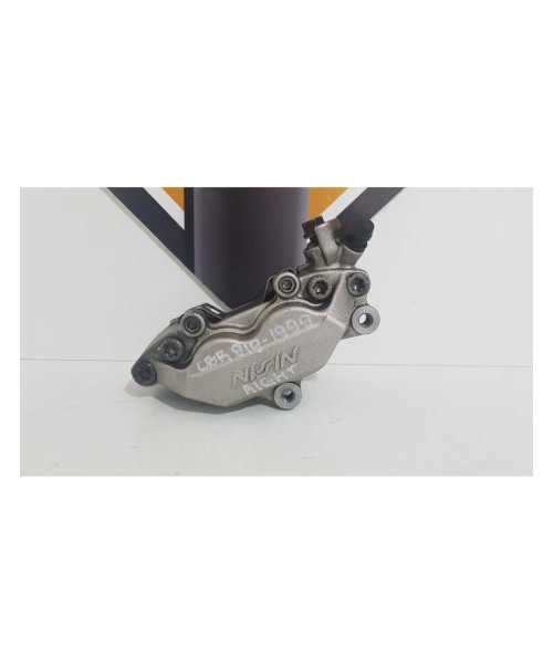 Etrier Frana Dreapta Fata Honda CBR 900 RR - SC 33 A - 1999