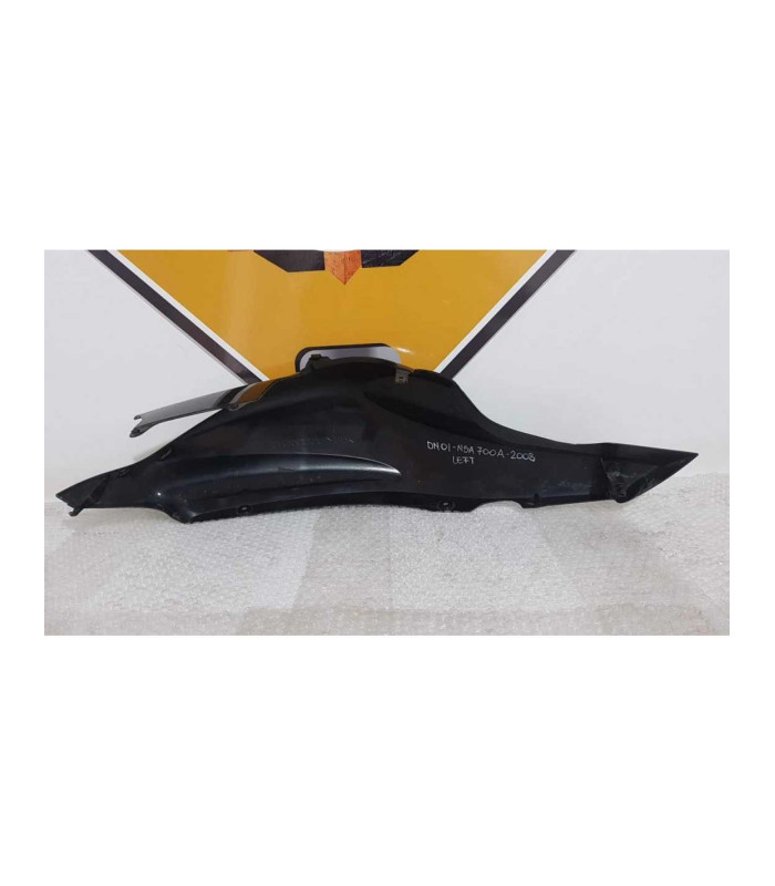 Carena Laterala Stanga Codita Honda DN 01 - NSA 700A - 2008