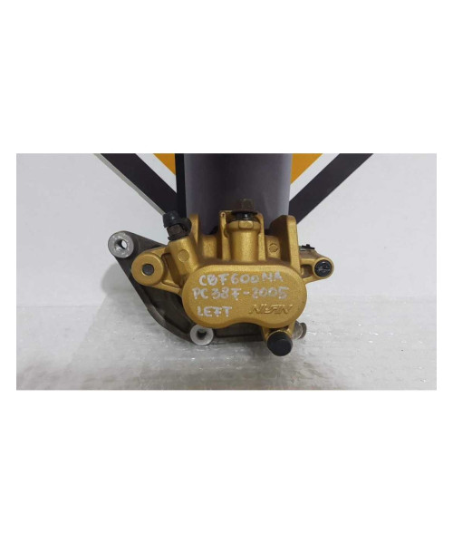 Etrier Frana Stanga Fata & Suport Honda CBF 600 NA - HORNET - PC 38F - 2005