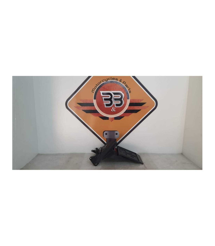 Suport Placuta & Iluminator Numar Honda DN 01 - NSA 700A - 2008