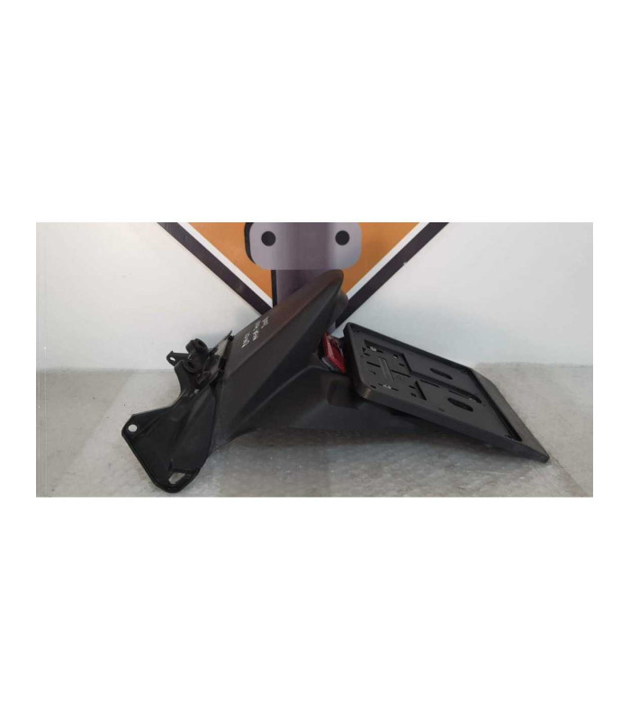 Suport Placuta & Iluminator Numar Honda DN 01 - NSA 700A - 2008