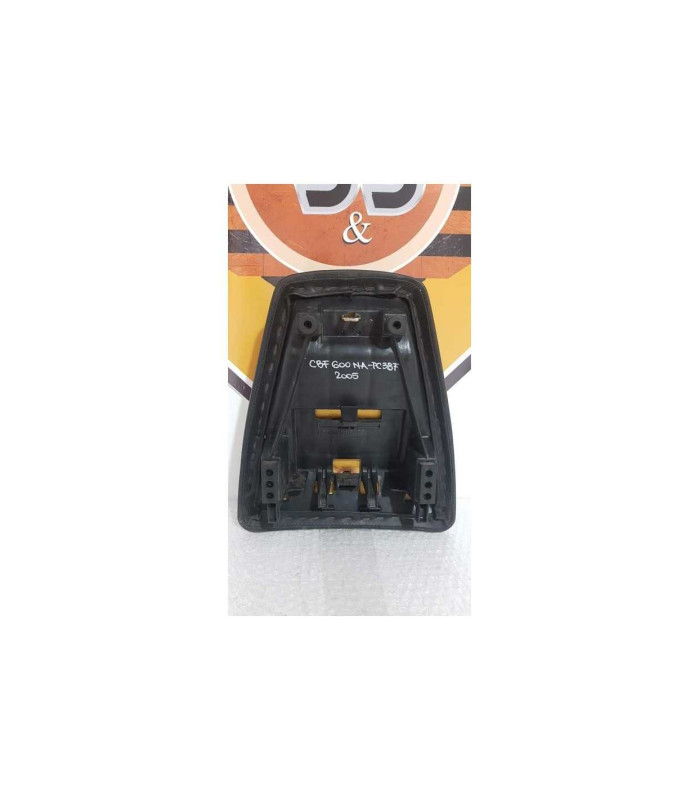 Sea Pasager Honda CBF 600 NA - HORNET - PC 38F - 2005