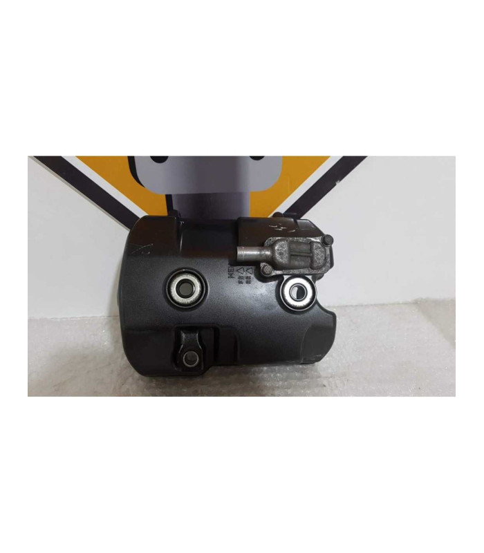 Capac Chiuloasa Fata Honda DN 01 - NSA 700A - 2008