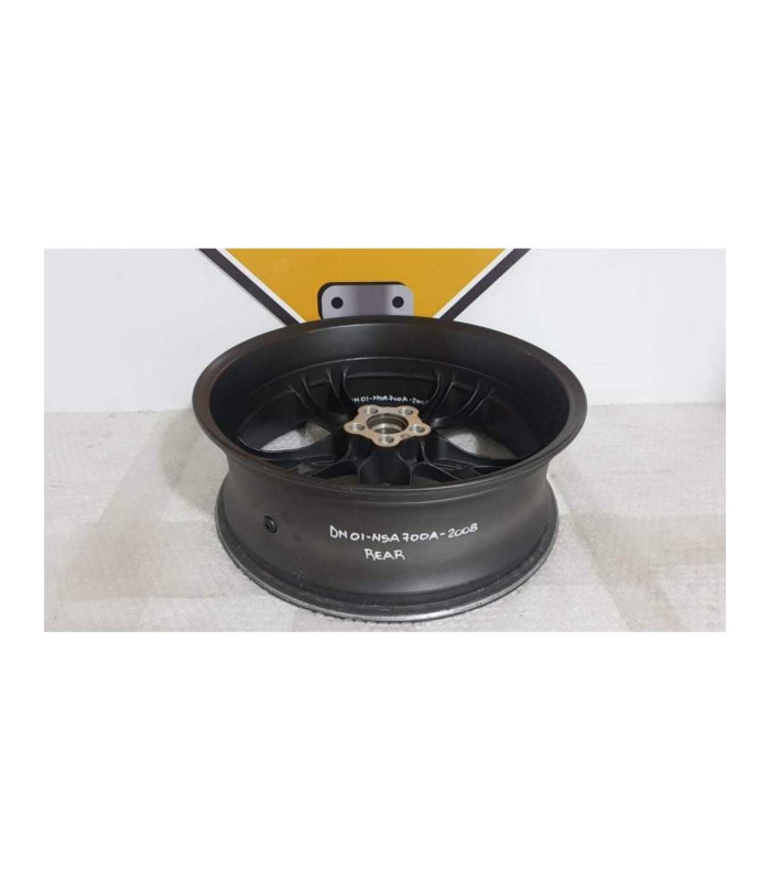 Janta Spate Honda DN 01 - NSA 700A - 2008