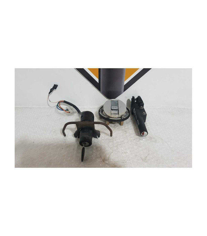 Contact & Cheie & Buson Rezervor & Incuietoare Sea Aprilia Pegaso 650 - 1999