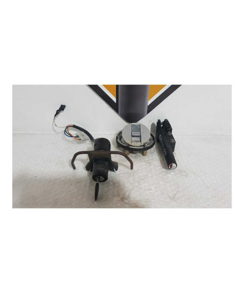 Contact & Cheie & Buson Rezervor & Incuietoare Sea Aprilia Pegaso 650 - 1999