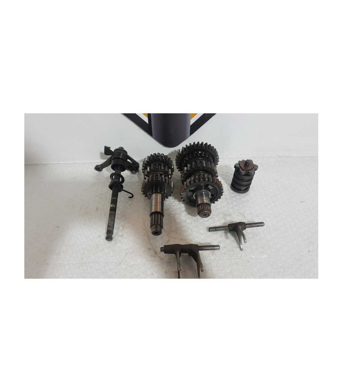 Cutie Viteze Incompleta Aprilia Pegaso 650 1999