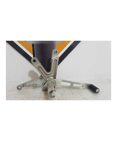 Ansamblu Scarita Dreapta Pilot Honda CBR 600 F4i PC 35 2001