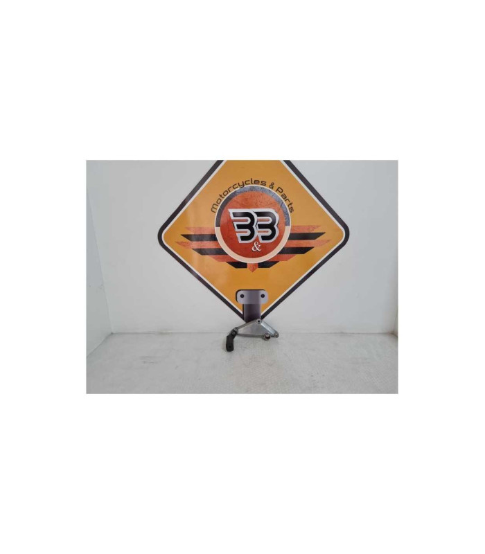 Suport & Scarita Dreapta Pasager Kawasaki KZ 550C - 1981