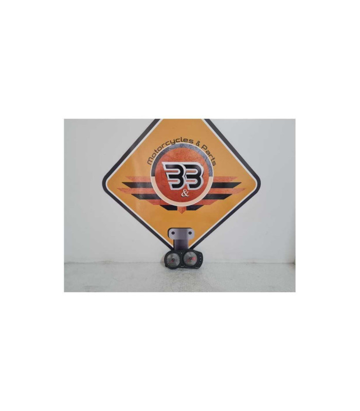 Bord Kawasaki Ninja ZX9R 2002