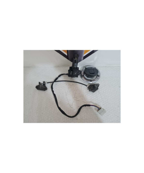 Contact & Cheie & Buson Rezervor & Incuietoare Sea Kawasaki Ninja ZX9R - 2002