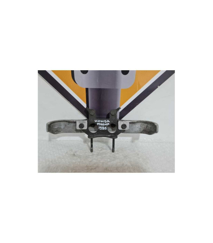Ornament Jug Inferior Honda Magna VF 700 - RC 21E - 1985