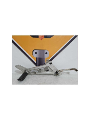 Suport Scarita Dreapta & Pedala Frana & Scarita Pasager Honda NTV 650 - Revere - 1993 2