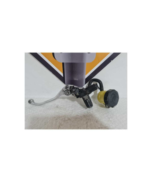 Pompa Frana Fata & Levier & Senzor Suzuki GSXR 600 - SRAD - 2000