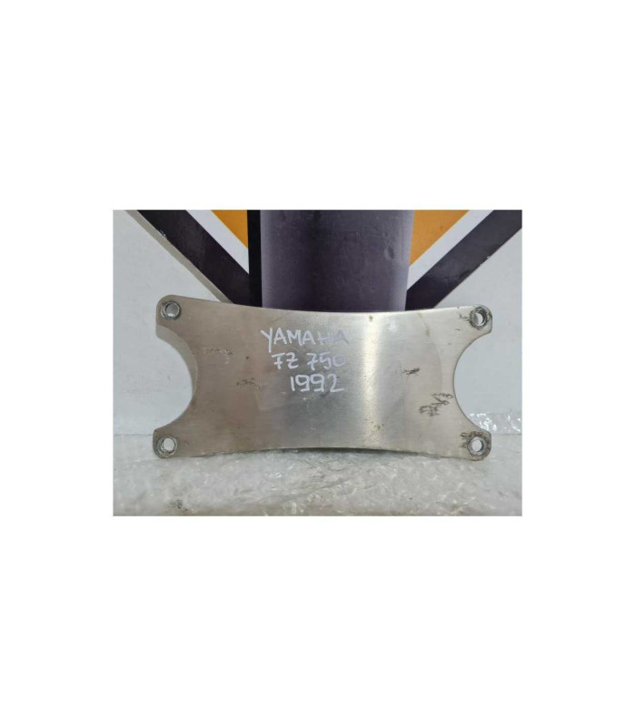 Suport Prindere Aripa Fata Yamaha FZ 750 - GENESIS - 1992