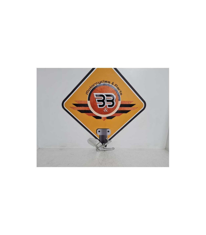 Suport Scarita Dreapta Pilot Yamaha YZF R1 - RN 01 - 2000