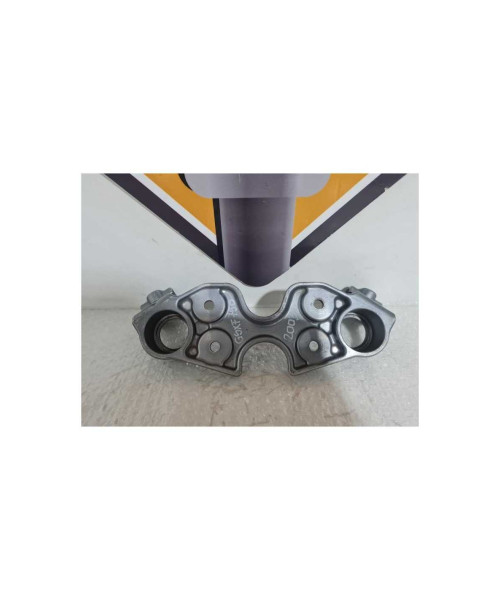 Jug Superior Suzuki GSXF 750 - KATANA - 2003