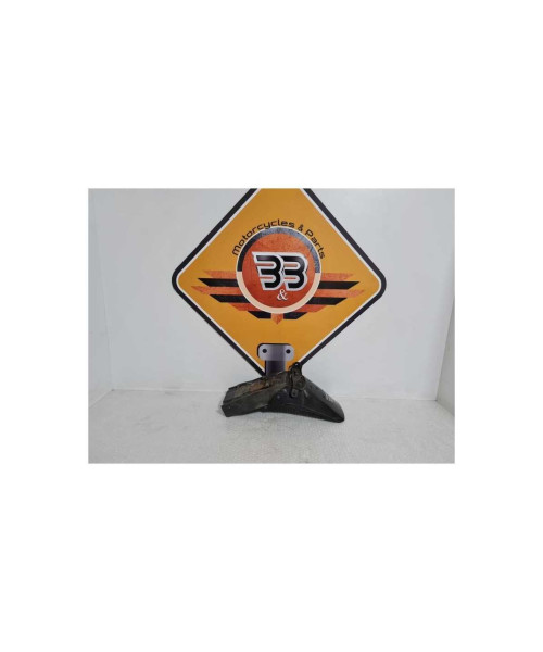 Aripa Spate Yamaha XS 400 - 1985