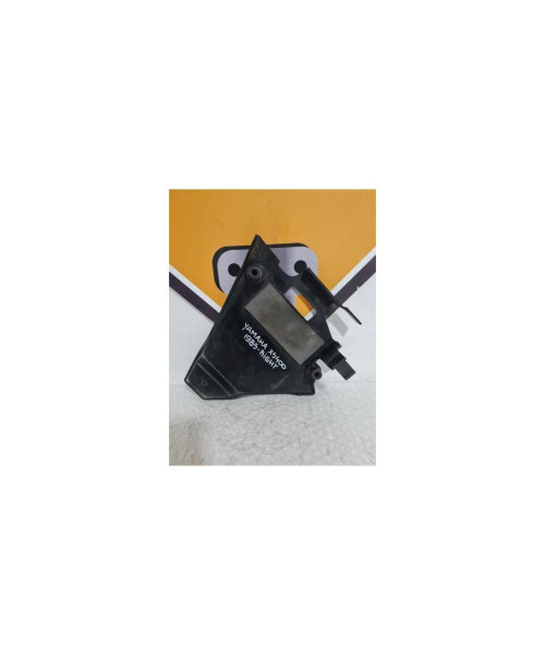 Capac Lateral Dreapta Yamaha XS 400 - 1985