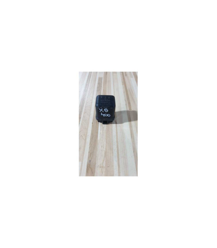 Releu Yamaha XS 400 1985