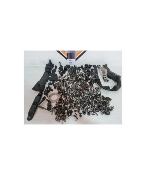 Lot Suruburi Si Accesorii Bmw K 100 RS 1985