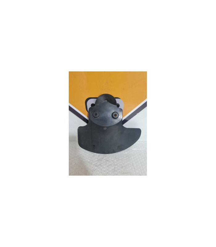 Semicarena Jug Inferior Suzuki GS 500F 2006