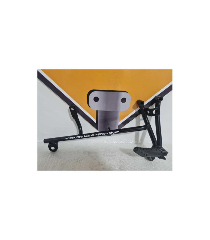 Ansamblu Scarita Dreapta Pasager Honda CBR 600 F1 1990