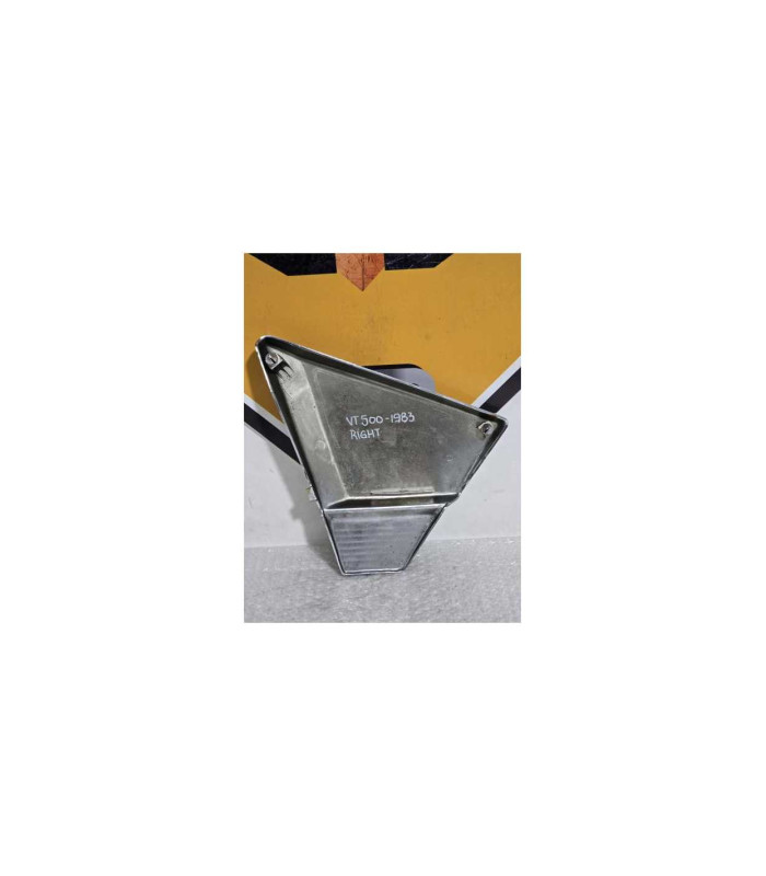 Capac Lateral Dreapta Honda Shadow VT 500 PC 08 1983