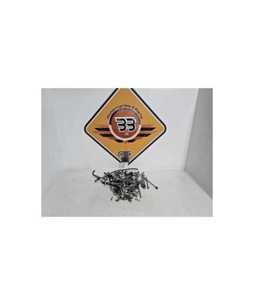 Lot Suruburi Kawasaki Ninja ZX9R 1999