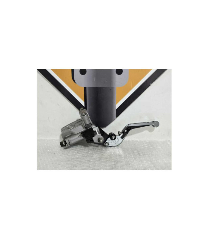 Pompa Frana Fata Cu Levier Si Senzor Honda Vfr 800 RC46A 2007