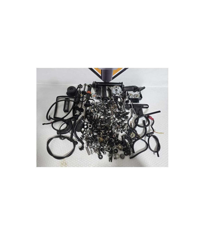 Lot Suruburi Kawasaki Vulcan VN 700A 1984