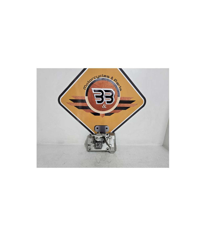 Capac Chiuloasa Spate Honda Vfr 800 RC46A 2007