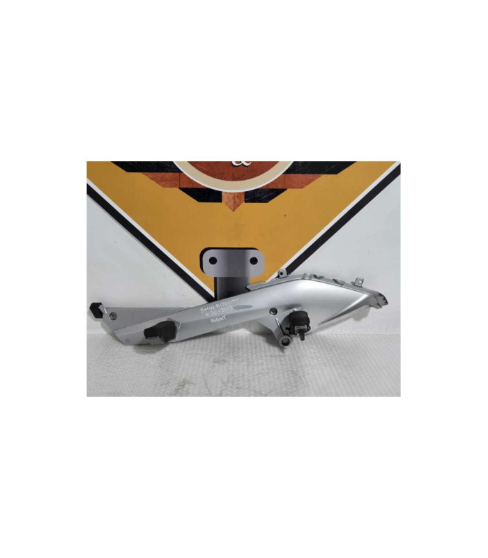 Ansamblu Dreapta Scarite BMW R1200RT K26 2012