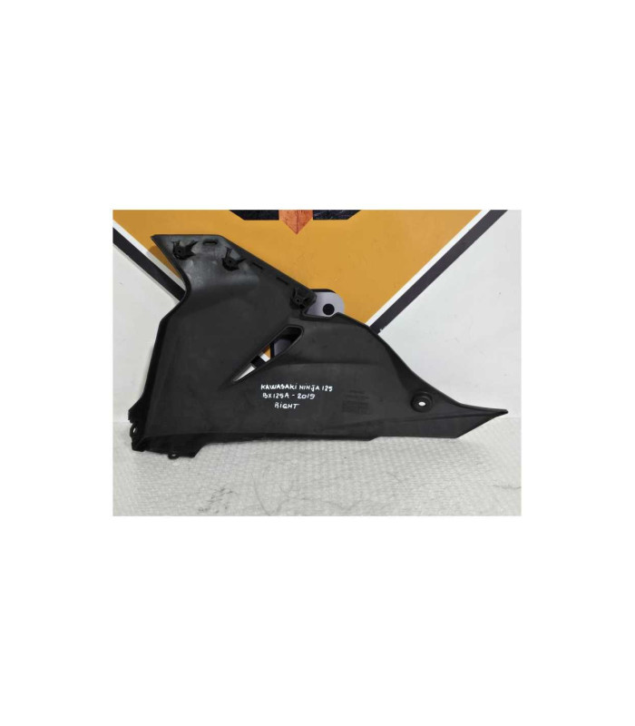 Carena Inferioara Dreapta Kawasaki Ninja 125 BX125A 2019